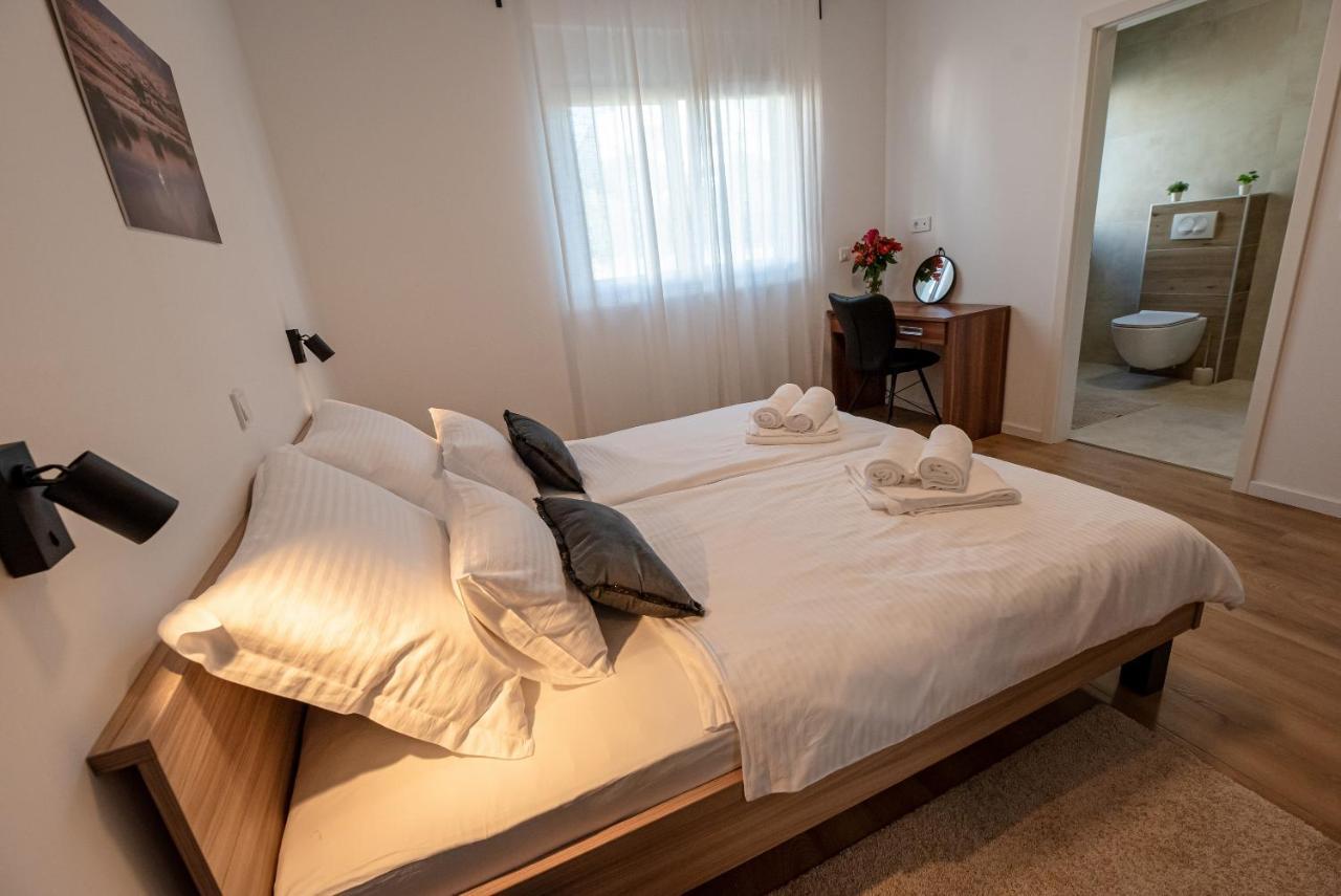 Villa Sportiva Zadar With Private Heated Pool Екстериор снимка