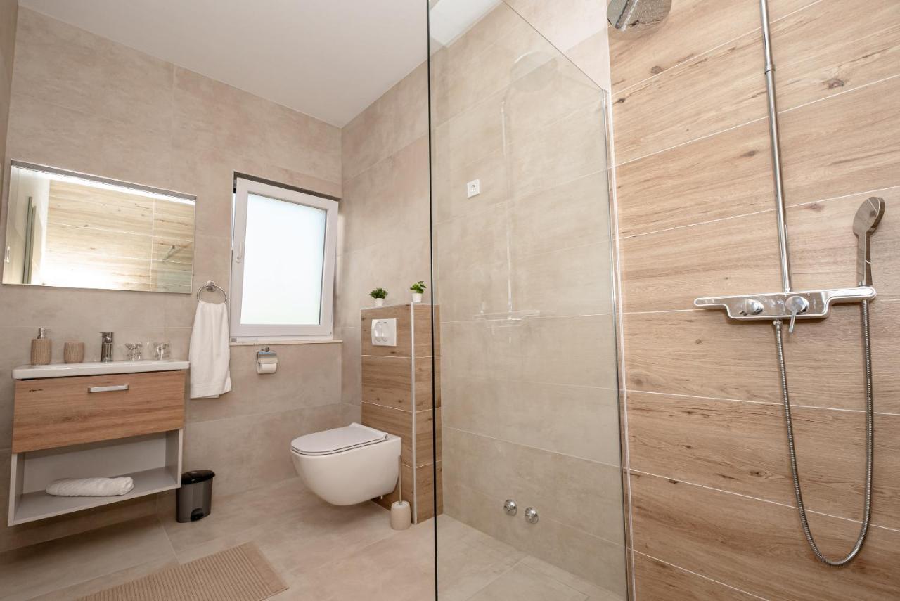 Villa Sportiva Zadar With Private Heated Pool Екстериор снимка